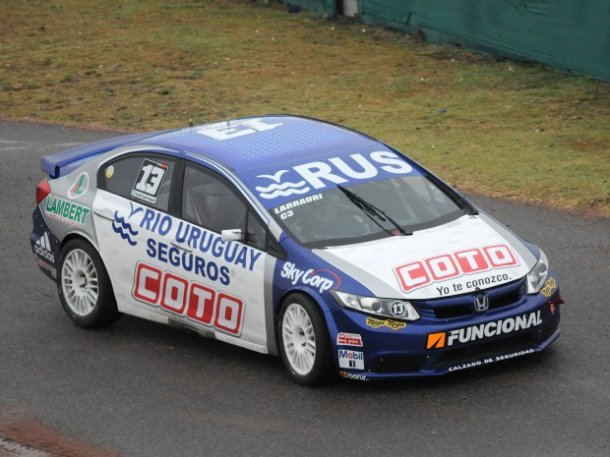 El Civic de Larrauri voló en la Clase 3.