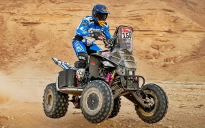 QUADS, ANDUJAR CON LA CAMISETA DE BOCA EN LO MAS ALTO