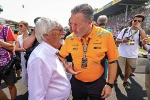 ECCLESTONE DURO CON MC LAREN 