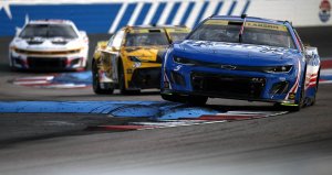YA ESTAN LOS 8 QUE PELEARAN POR TITULO EN EL NASCAR