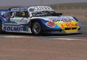 EL TORO SE MANTUVO 