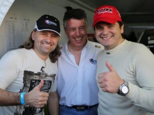VUELVE MARCOS