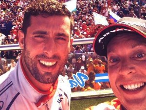 ELLOS TAMBIÉN FESTEJARON