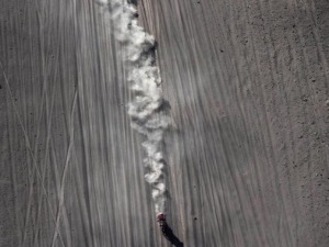 LAS MOTOS Y LOS QUADS DESAFIAN AL DAKAR, LOS AUTOS DESCANSAN
