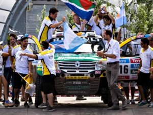 EL DAKAR CON EL SELLO DE RENAULT