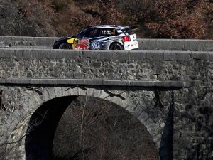 OGIER MARCA EL CAMINO