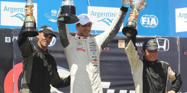 Rossi, en lo más alto del podio.