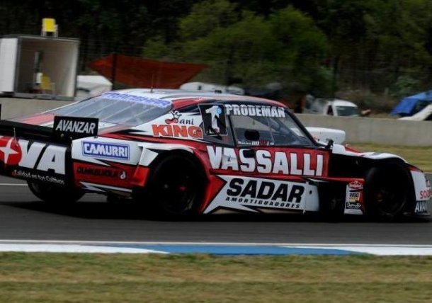 Rossi, ganador de la primera series. 