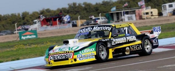 Martinez a pista.