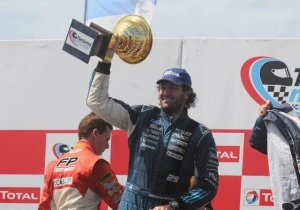 MORIATIS: "PONGANME UNA FICHA"