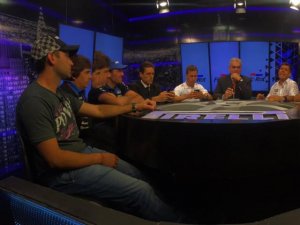 PASO UN NUEVO ULTIMA VUELTA POR LA PANTALLA DE FOX SPORTS