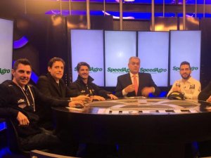 PASO UN NUEVO ULTIMA VUELTA POR LA PANTALLA DE FOX SPORTS