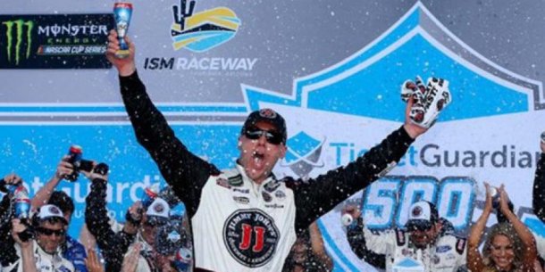El nombre del dia en el Nascar