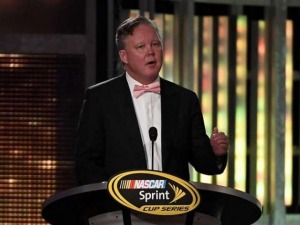 EL CEO DEL NASCAR, EN PROBLEMAS 