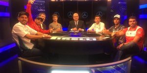 PASO UN NUEVO ULTIMA VUELTA POR LA PANTALLA DE FOX SPORTS 