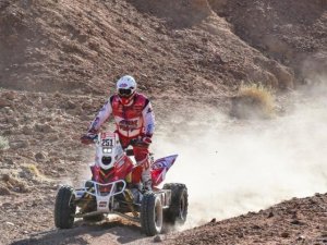 DAKAR 2020: GANÓ SONIK, CASALE SE PRUEBA LA CORONA