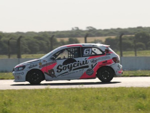 FACUNDO BUSTOS REAFIRMÓ LA POLE EN LA PAMPA
