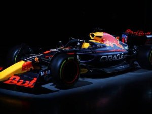RED BULL PRESENTÓ EL NUEVO DISEÑO