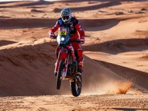 VAN BEVEREN PREVALECIÓ EN LAS MOTOS 