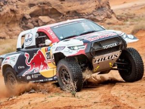 EN AUTOS FUE DE NASSER AL-ATTIYAH