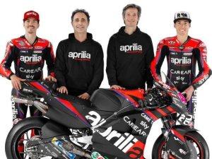 APRILLIA PRESENTÓ EL MODELO PARA ESTA TEMPORADA