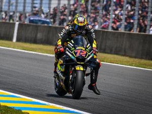 BEZZECCHI GANÓ EL GP N°1000 DEL MOTOGP