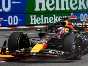 VERSTAPPEN ESTIRÓ AÚN MÁS SU VENTAJA EN EL CAMPEONATO