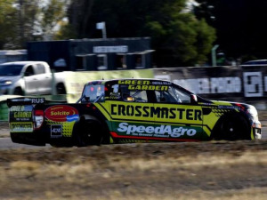 EL CAMPEÓN MARTÍNEZ ALCANZÓ LA POLE POSITION DE LA QUINTA FECHA