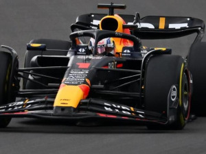 CASI 100 PUNTOS ENTRE VERSTAPPEN Y SU ESCOLTA