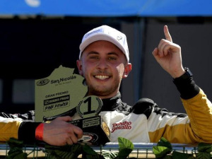 TOBÍAS MARTÍNEZ TOMA VENTAJA EN LA COPA DE PLATA