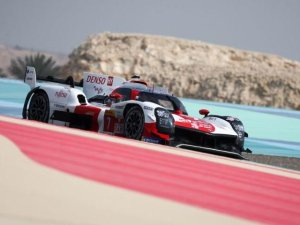 TOYOTA HACE EL 1-2 EN CLASIFICACIÓN
