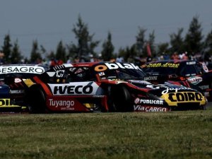 LAS ÚLTIMAS SERIES DEL TC PISTA FUERON PARA SCOLTORE Y CANAPINO