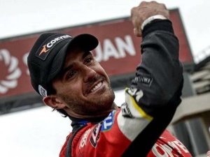 URCERA SE SUMA AL EQUIPO DE EMANUEL MORIATIS