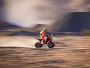 EL BRASILEÑO MEDEIROS GANÓ LA ETAPA 1 EN LOS QUADS