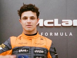 LANDO NORRIS RENOVÓ CONTRATO CON MCLAREN 