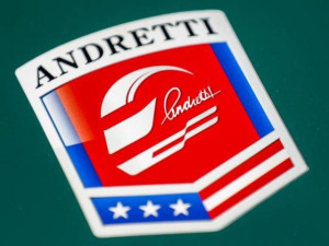 ANDRETTI SE QUEDÓ CON LAS MANOS VACÍAS EN SU INTENTO POR LLEGAR A LA FÓRMULA 1