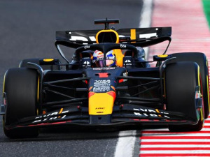 VERSTAPPEN VOLVIÓ A LA VICTORIA EN SUZUKA