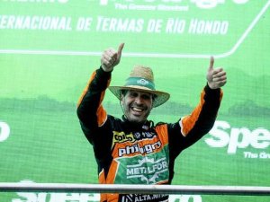 CASTELLANO DEFINIÓ SU NUEVO EQUIPO EN EL TC