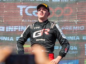 STANG GANÓ POR PRIMERA VEZ EN EL TC2000 