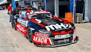 AGUSTIN CANAPINO PROBO EN LA PLATA 