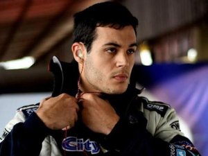 DIEGO AZAR: EL PÚBLICO RECIBIÓ MUY BIEN A MERCEDES BENZ