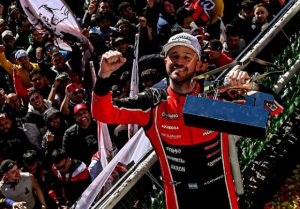 AGUSTIN CANAPINO Y EL RECORD DE LAS 12 VICTORIAS EN EL A&Ntilde;O 