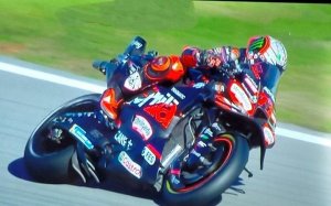 MARCO BEZZECCHI GANO EN VALENCIA