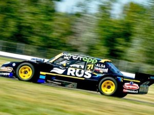 JUAN PABLO ALBERTI HEREDO LA POLE EN LA PLATA