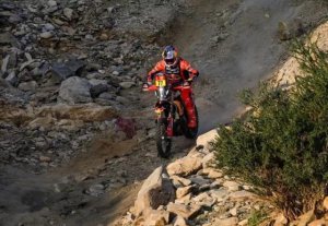 LUCIANO BENAVIDES FINALIZO P9 EN LA SEGUNDA ETAPA