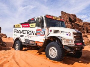 MARTIN MACIK SE LLEVO LA CUARTA ETAPA EN CAMIONES