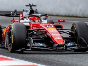 CHARLES LECLERC ENCABEZO EL TURNO MATUTINO EN BARCELONA