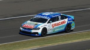 ALFONSO DOMENECH VOLVIO A GANAR EN PARANA EN LA CLASE 3 