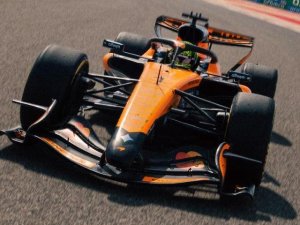 LANDO NORRIS FUE LA REFERENCIA EN EL TEST VESPERTINO DE BAHR&Eacute;IN