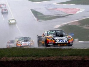 LOS EQUIPOS QUE LOGRARON EL 1-2 EN EL TURISMO CARRETERA 